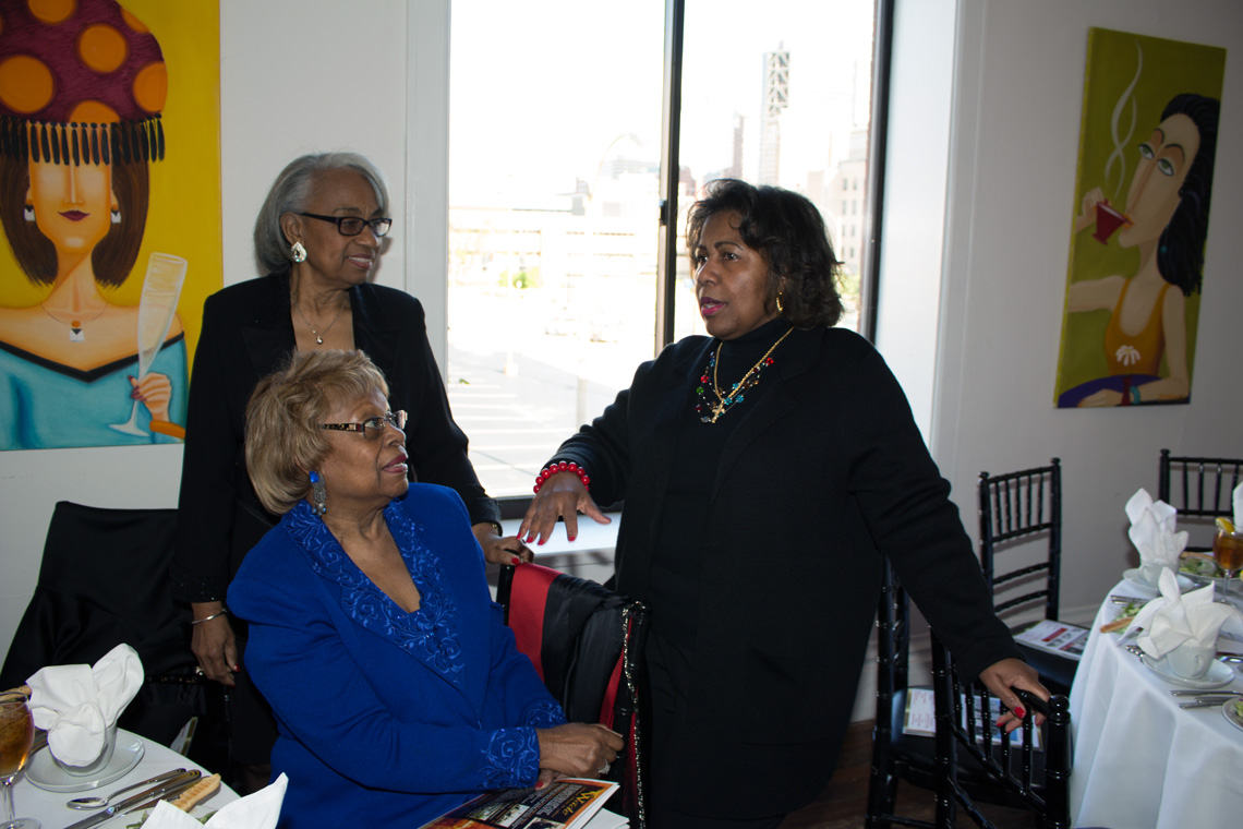 Comptroller Darlene Green speaks with fellow attendees at the 200th anniversary of First Baptist Church, City of St. Louis.