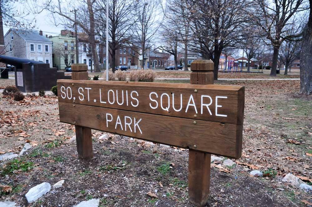 St. Louis Square Park sign