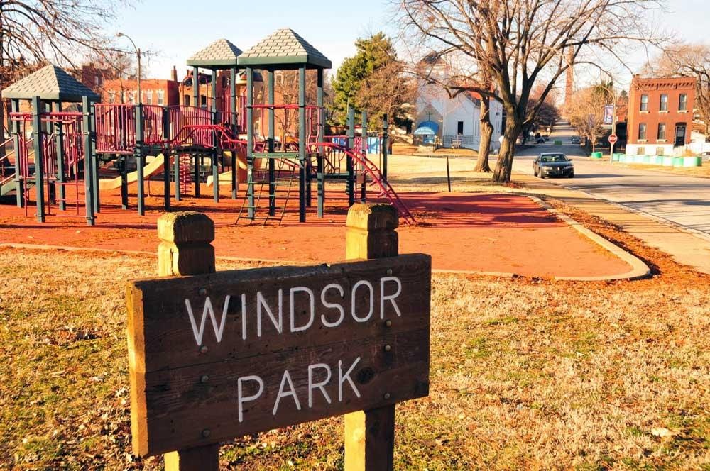 Windsor Park sign