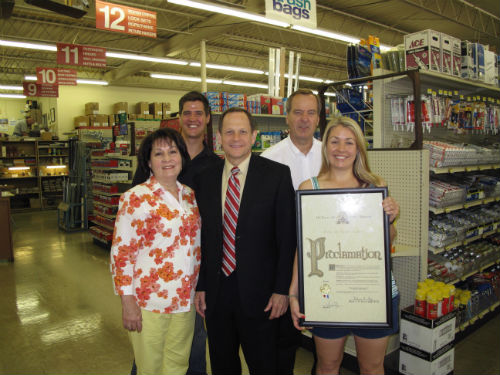 Edele and Mertz Hardware group photo with Mayor Francis G. Slay.