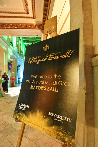 Welcome sign to 2012 Mayor s Mardi Gras Ball