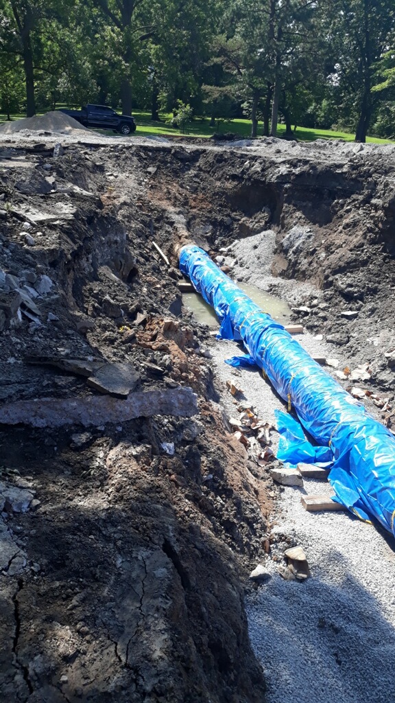 Replacement  to the 30-inch water main pipe by Water Division